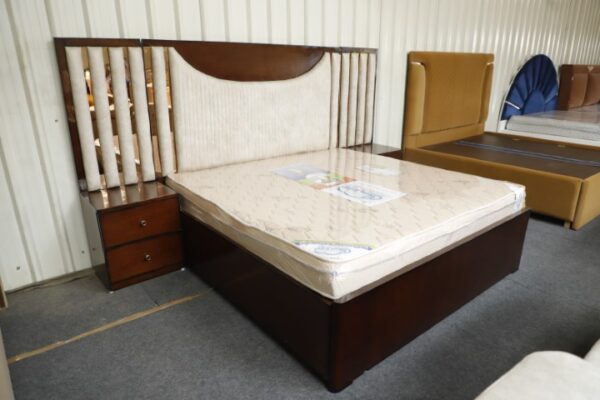 Swedin Bed with 2 Side table