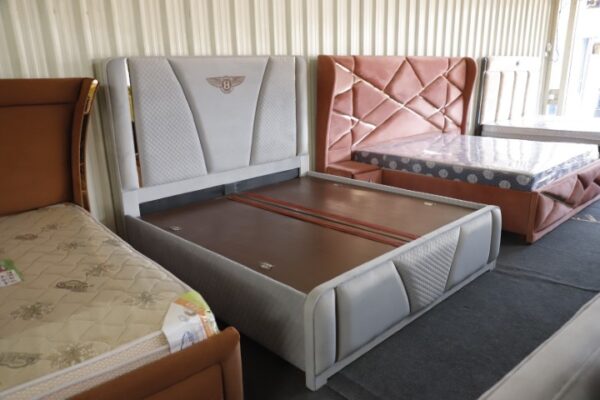 Bentle Bed With box storage - Image 2